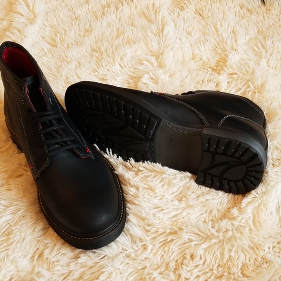 Men's GBX Black Leather Boot New Size 8 Cushioned - Picture 3 of 4